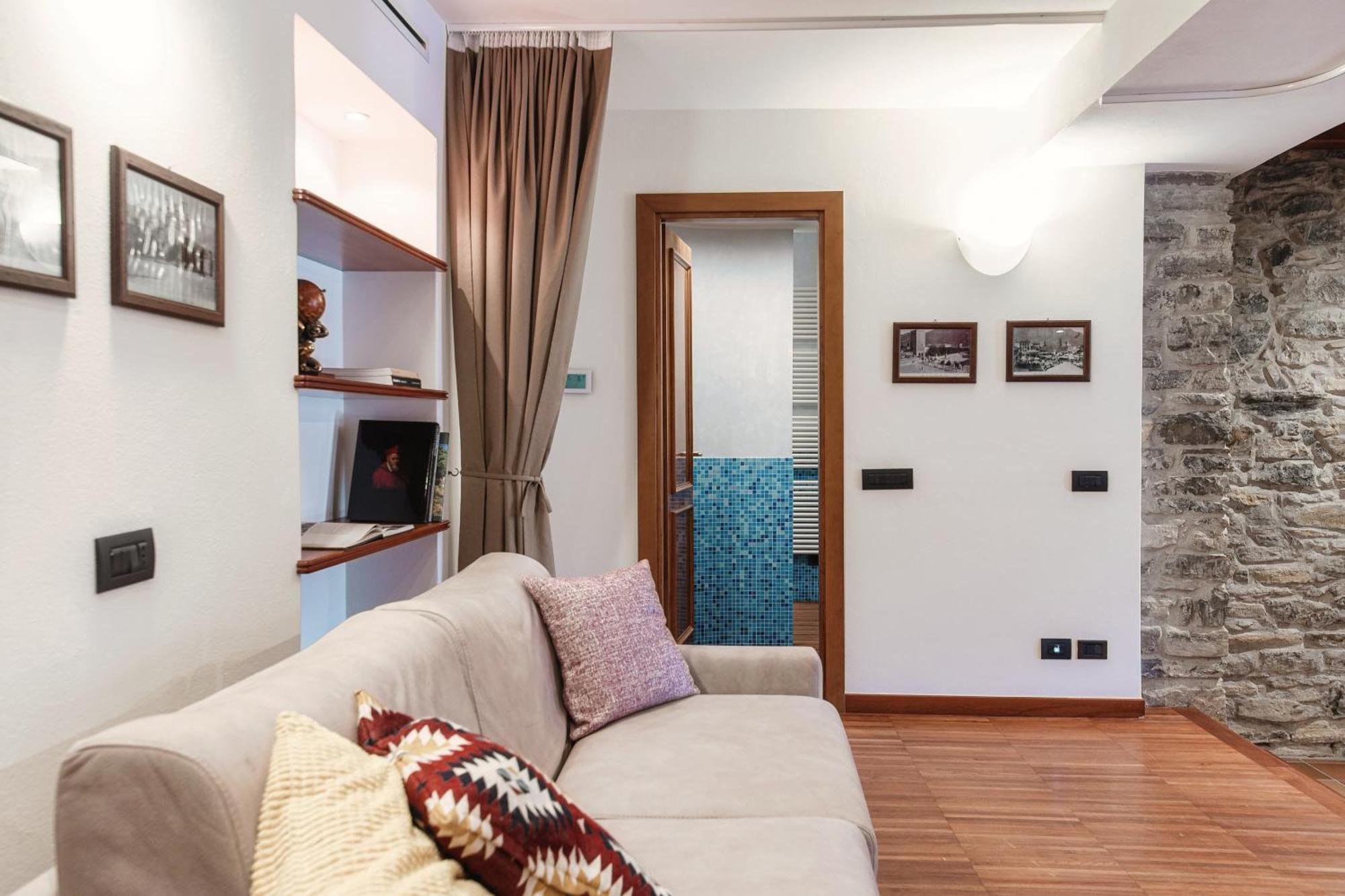 Appartement Crotto Polirolo - The House Of Travelers à Cernobbio Extérieur photo